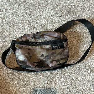 Lululemon Camo Belt Bag